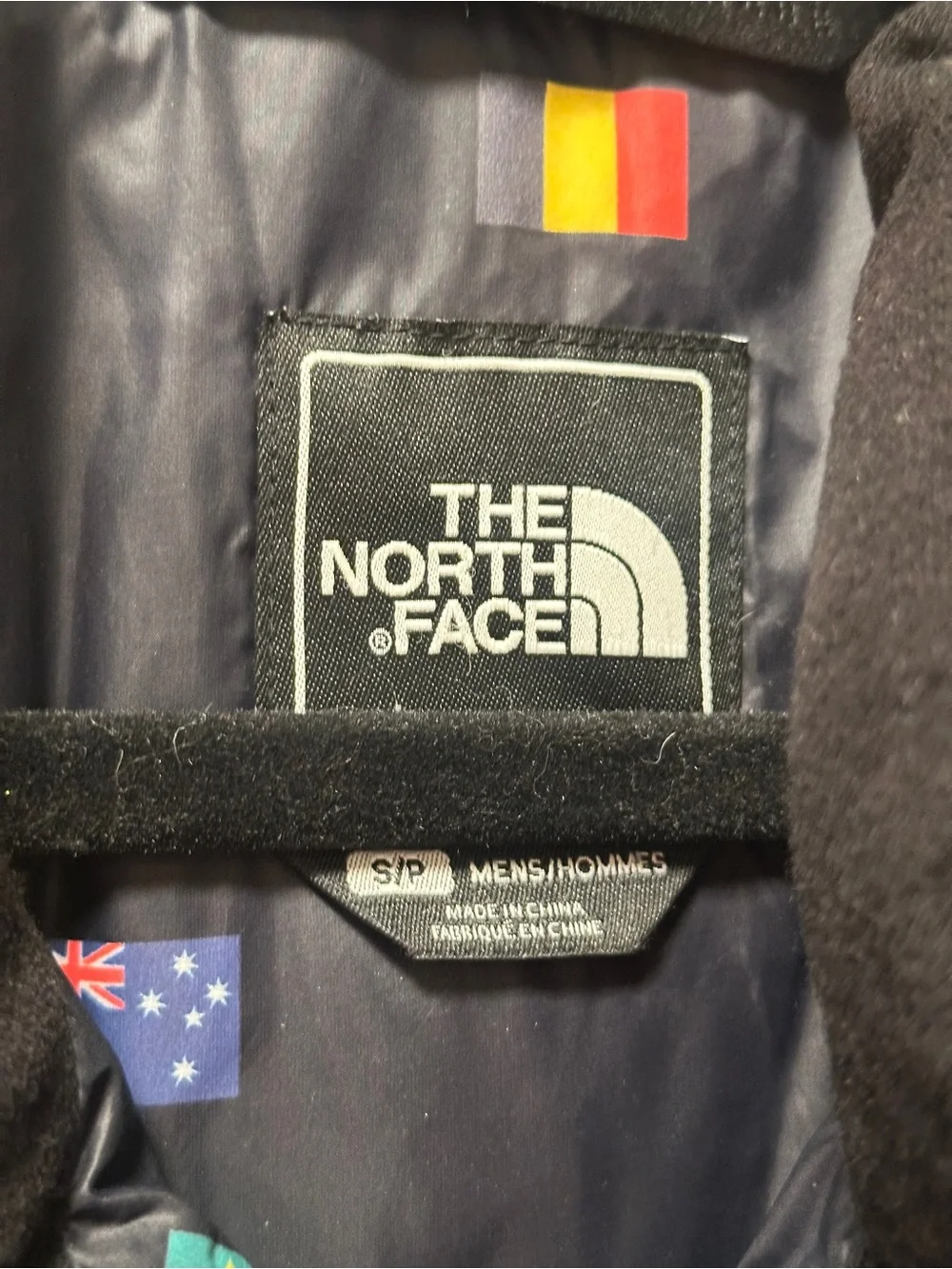 Rare The North Face Winter Olympics Puffer Vest With Country Flags Small Men’s